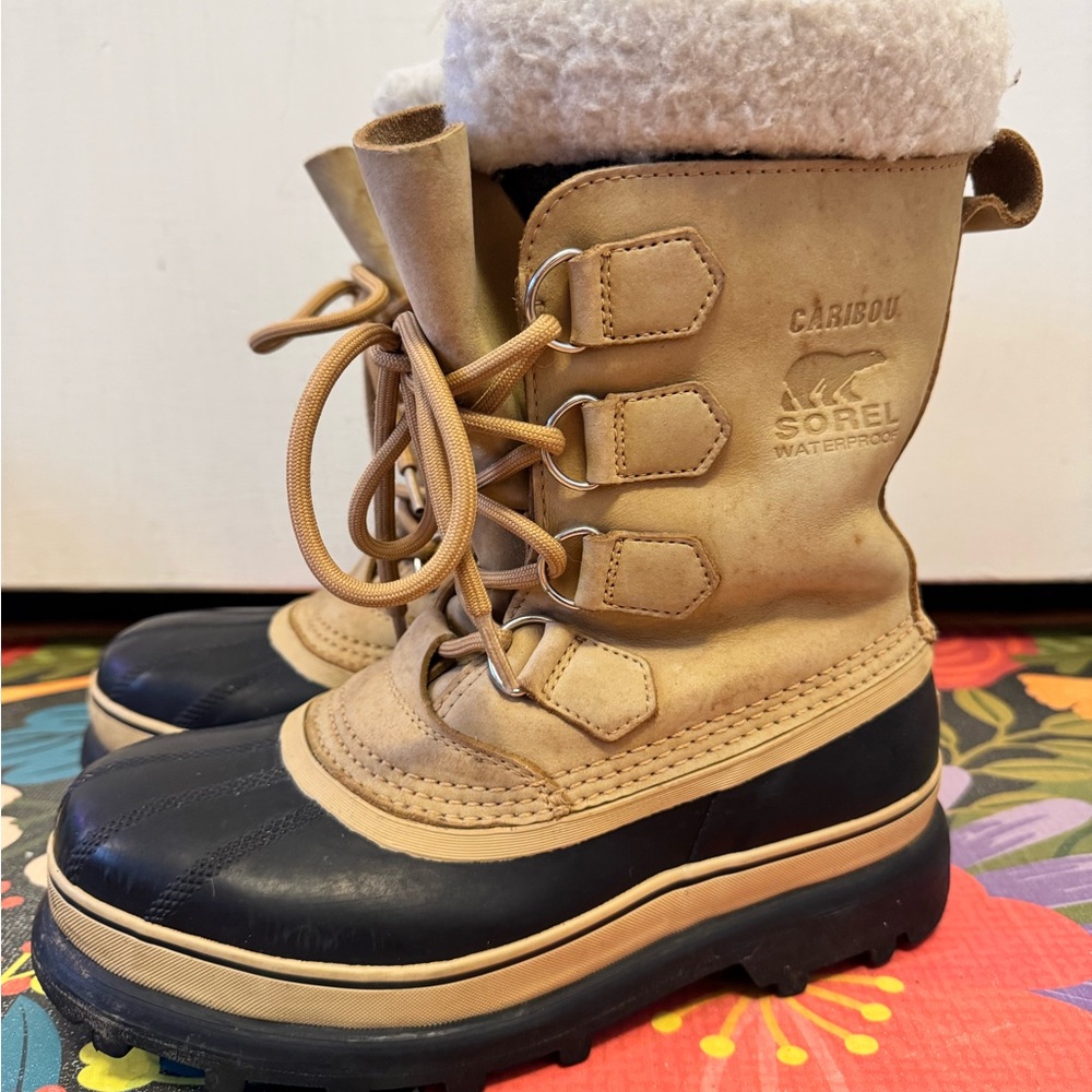 Sorel Caribou Buff Suede Waterproof Winter Snow Boots NL 1005-280 Women's Size 8